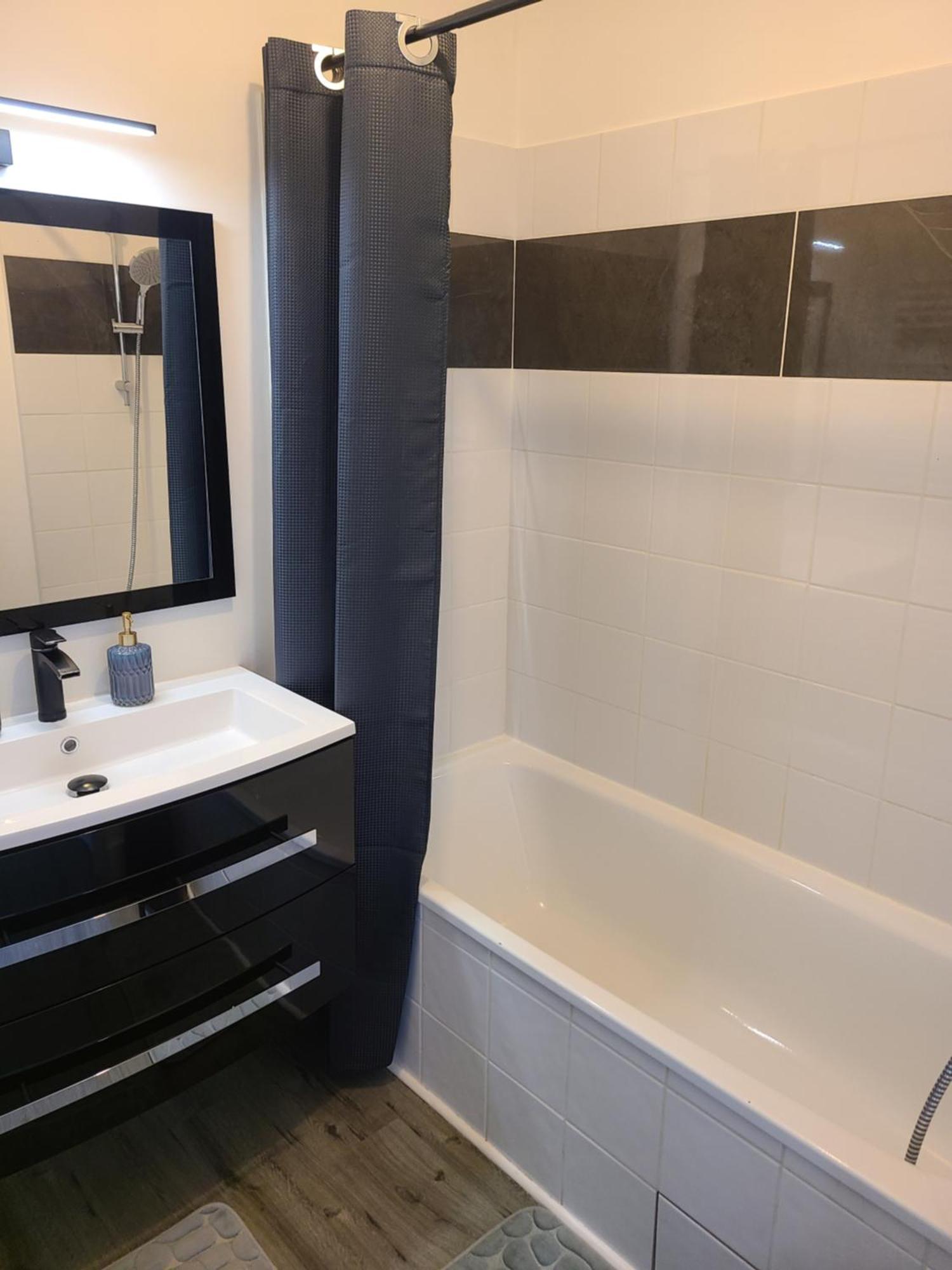 Joli T2 Proche Gare Avec Vue Apartment Annemasse Exterior photo