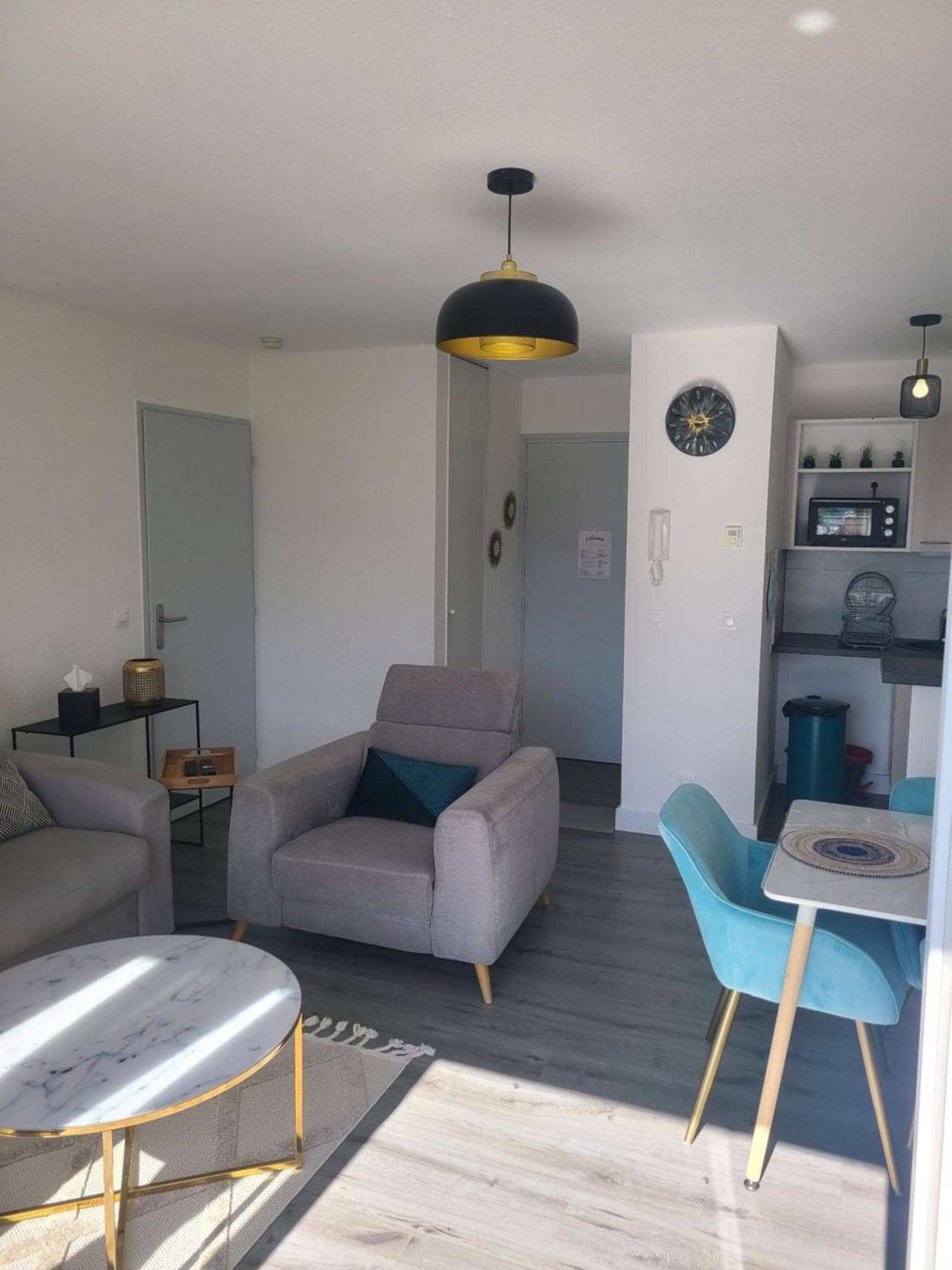 Joli T2 Proche Gare Avec Vue Apartment Annemasse Exterior photo